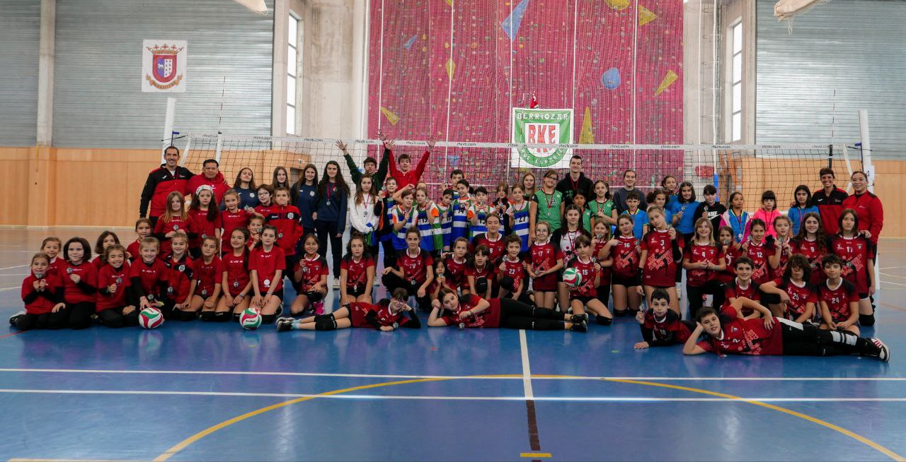 Celebrada la 1&ordf; concentraci&oacute;n Minivoley 2024